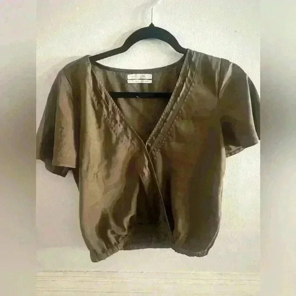 Urban Outfitters Size Small - Picture 1 of 2